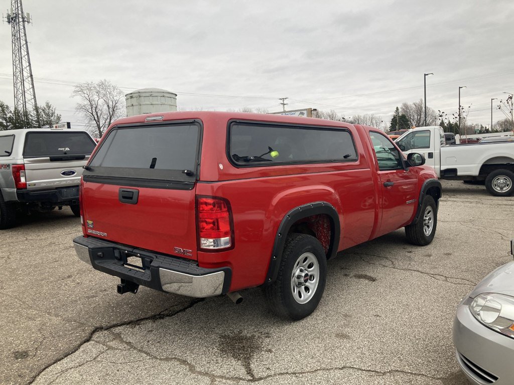Used 2009 GMC Sierra 1500 W/T RWD image 2