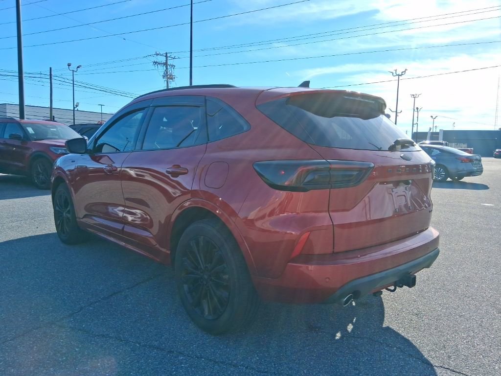 Used 2023 Ford Escape ST-Line Elite w/ Premium Technology Package image 7
