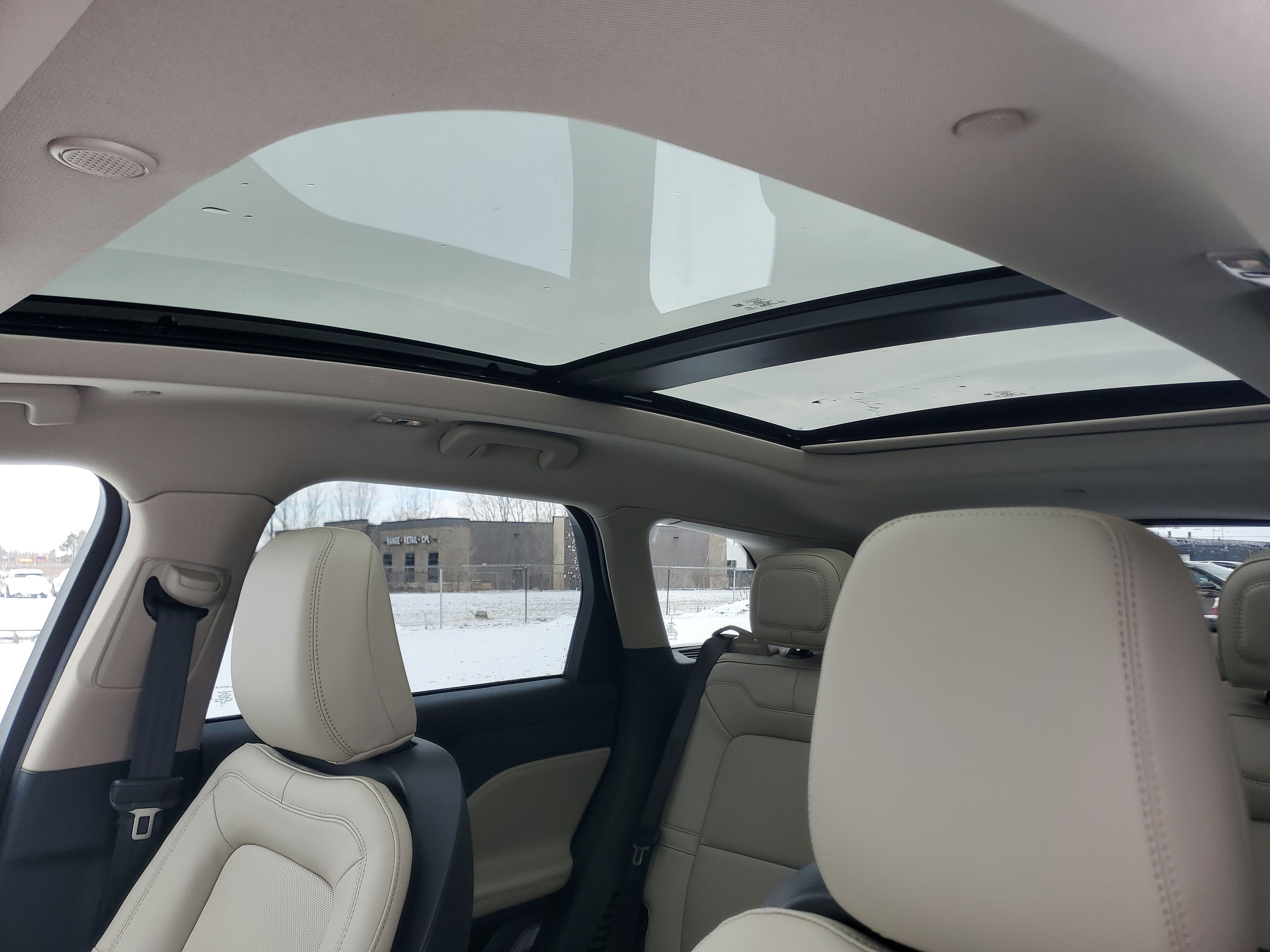 New 2026 Lincoln Corsair Premiere image 11