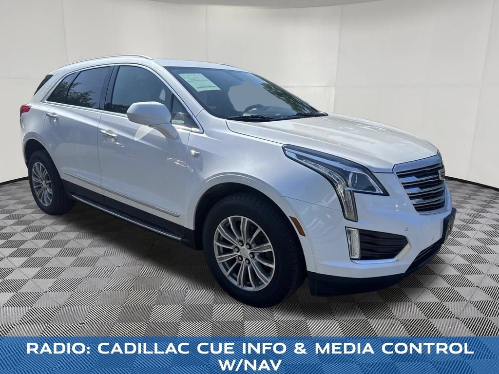 Used 2017 Cadillac XT5 Luxury AWD/4WD image 5