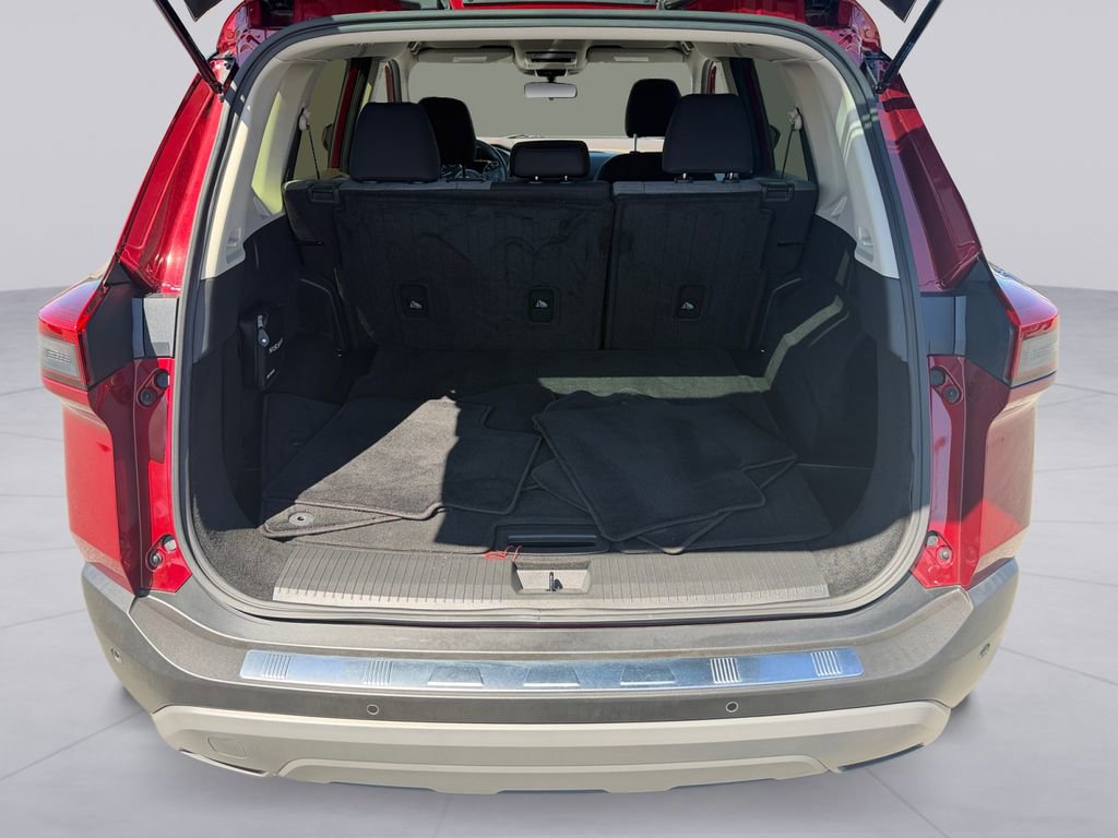 Used 2023 Nissan Rogue SV image 19
