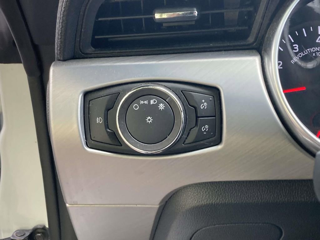 Used 2019 Ford Mustang GT Premium RWD image 20