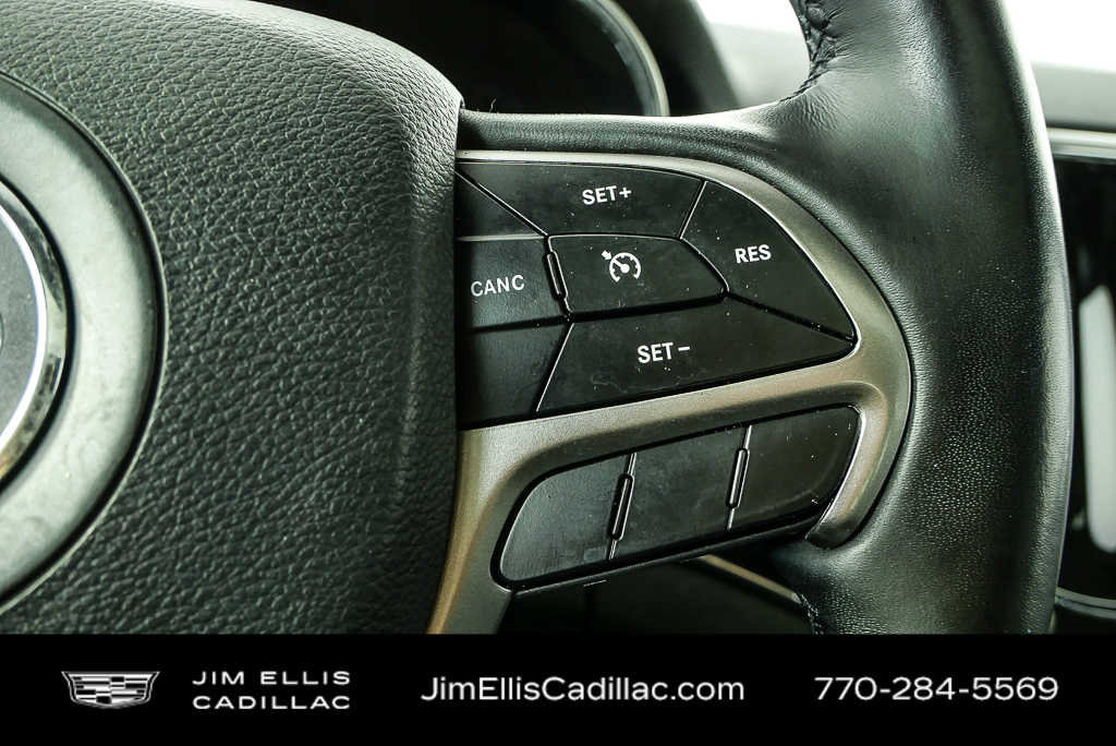 Used 2021 Jeep Grand Cherokee Limited image 11