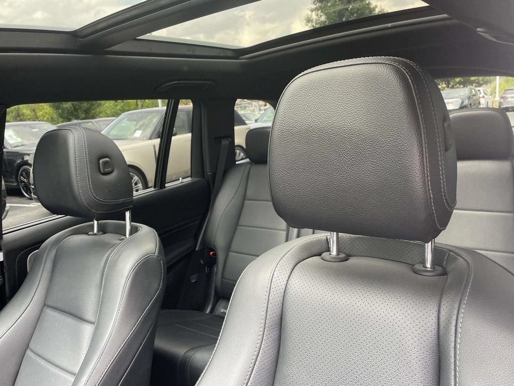 Used 2021 Mercedes-Benz GLS 450 4MATIC image 15