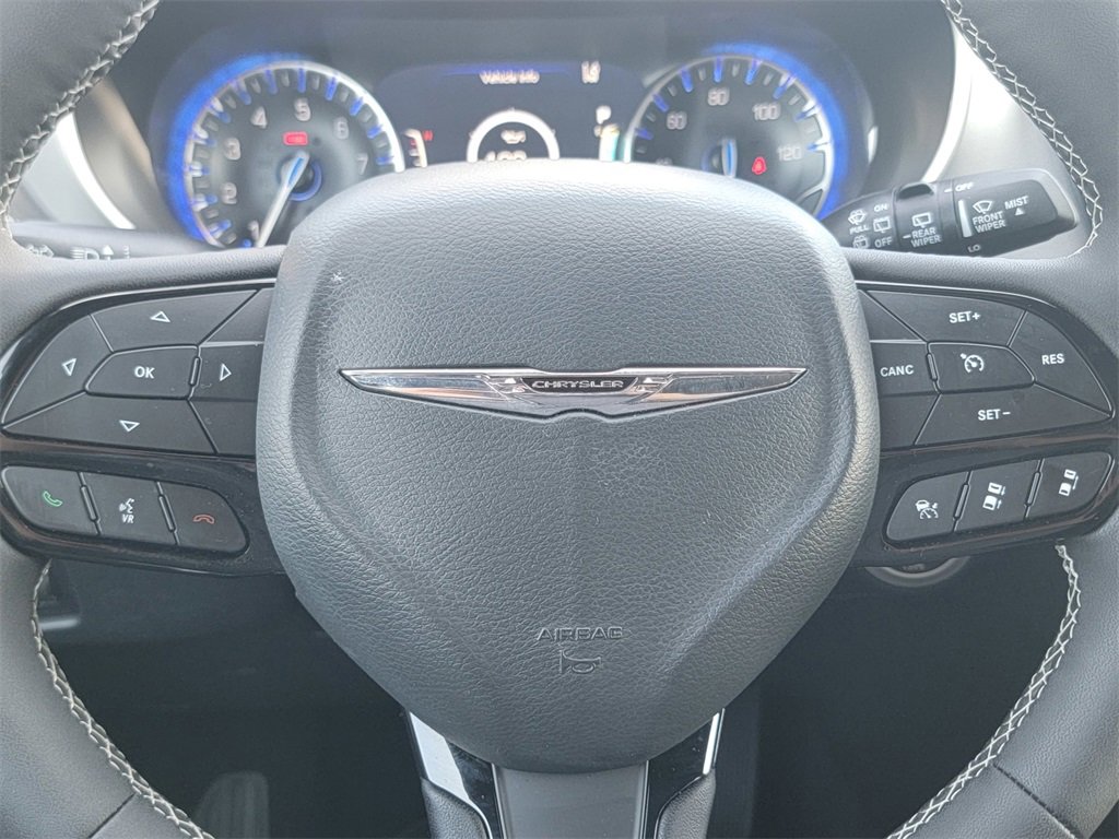 New 2024 Chrysler Pacifica Touring-L w/ S Appearance Package image 20