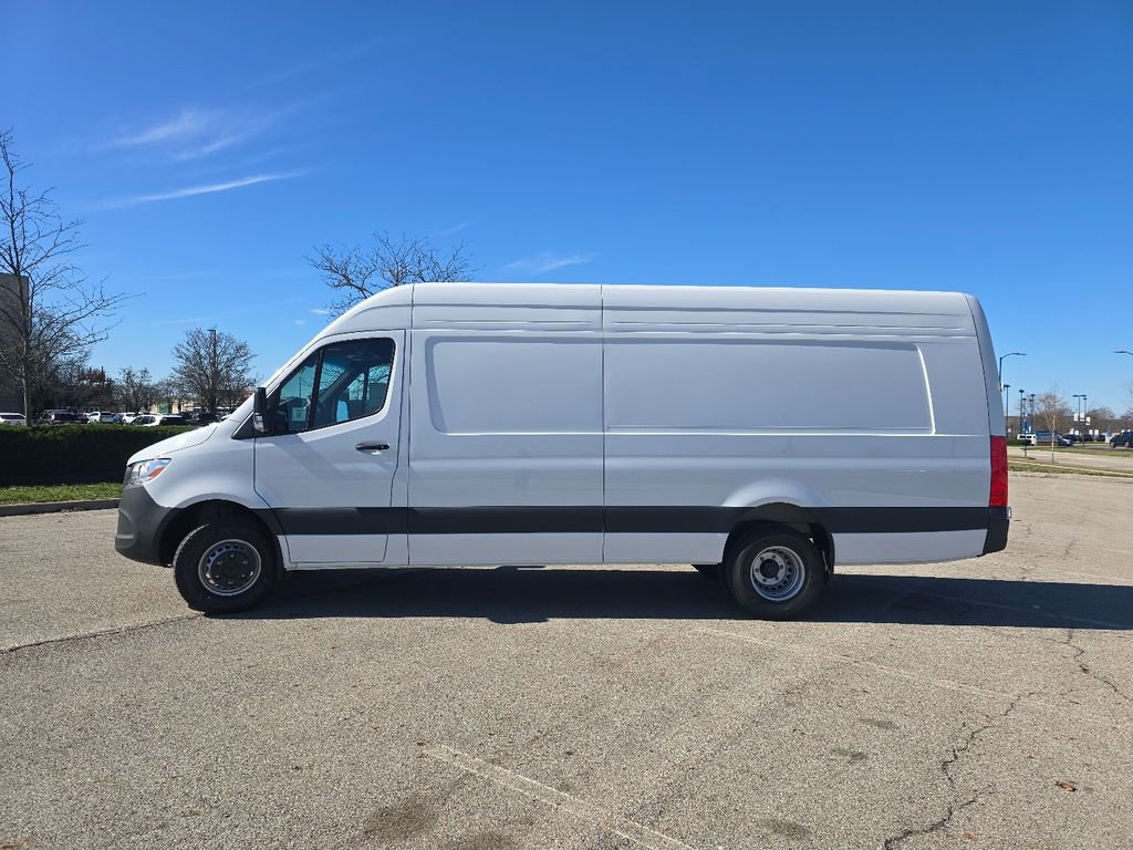New 2026 Mercedes-Benz Sprinter 4500 image 9