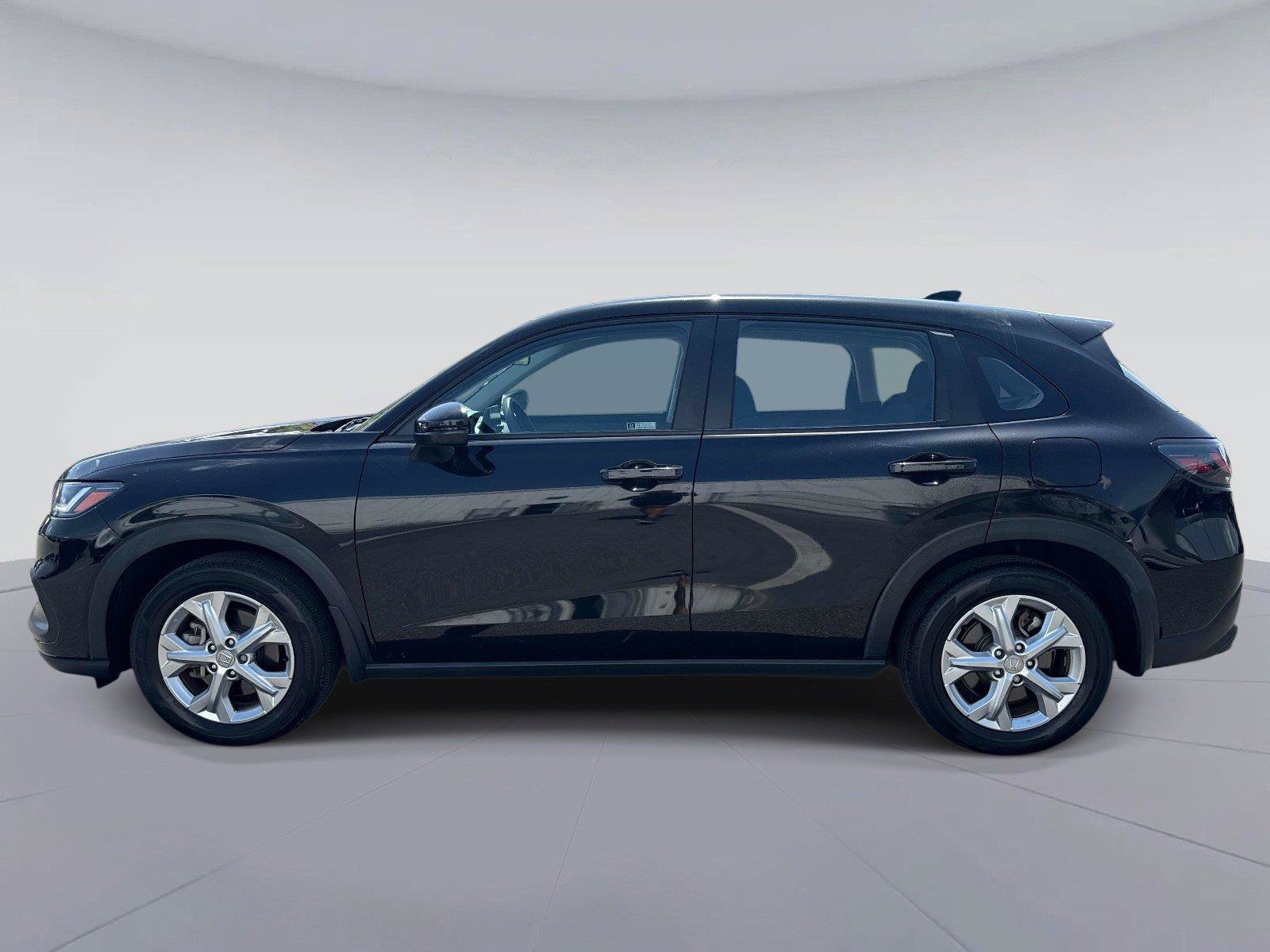 Certified 2023 Honda HR-V LX image 7