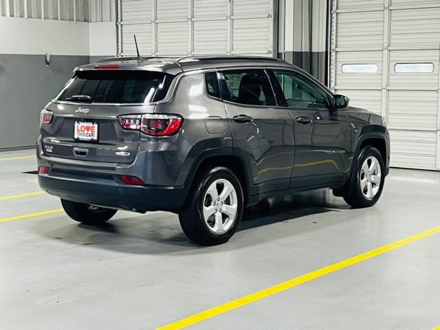 Used 2020 Jeep Compass Latitude w/ Popular Equipment Group AWD/4WD image 17