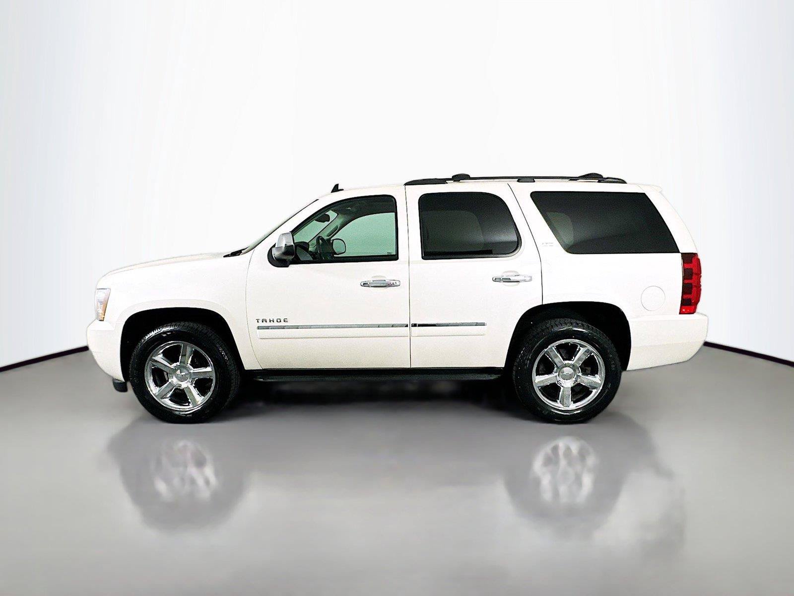 Used 2013 Chevrolet Tahoe LTZ AWD/4WD image 8