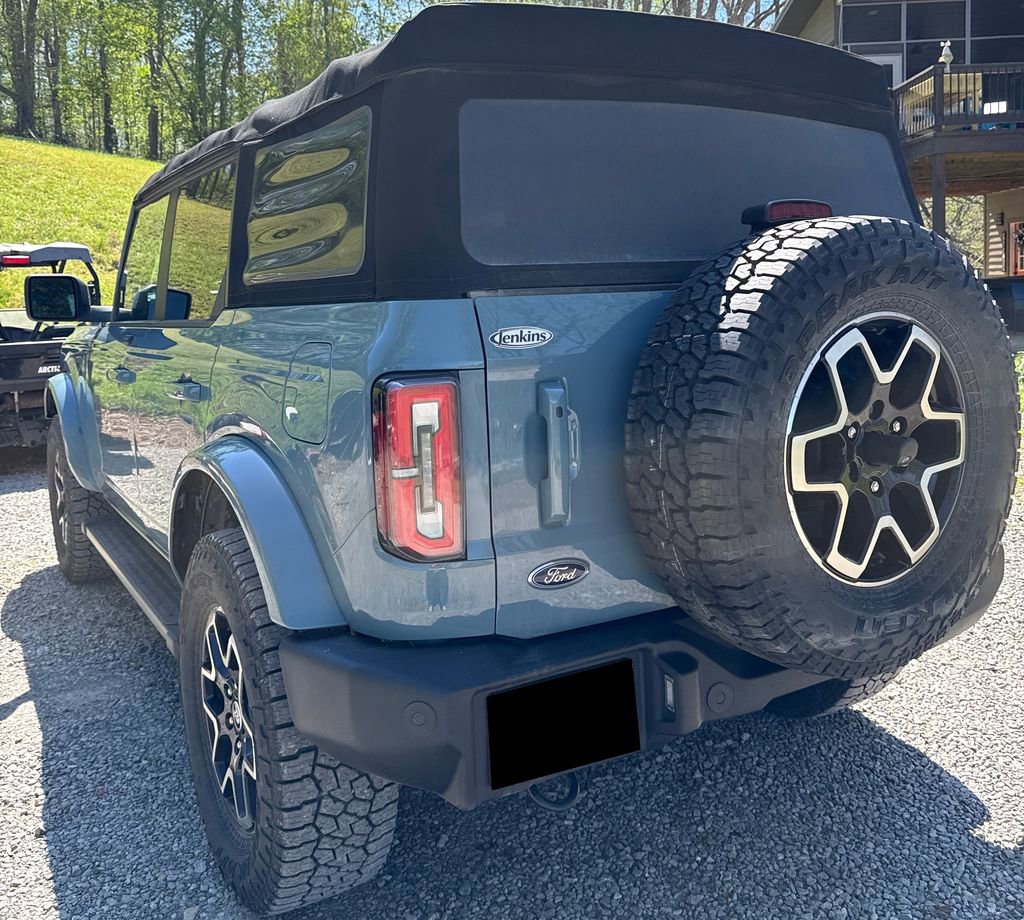 Used 2021 Ford Bronco Outer Banks AWD/4WD image 3