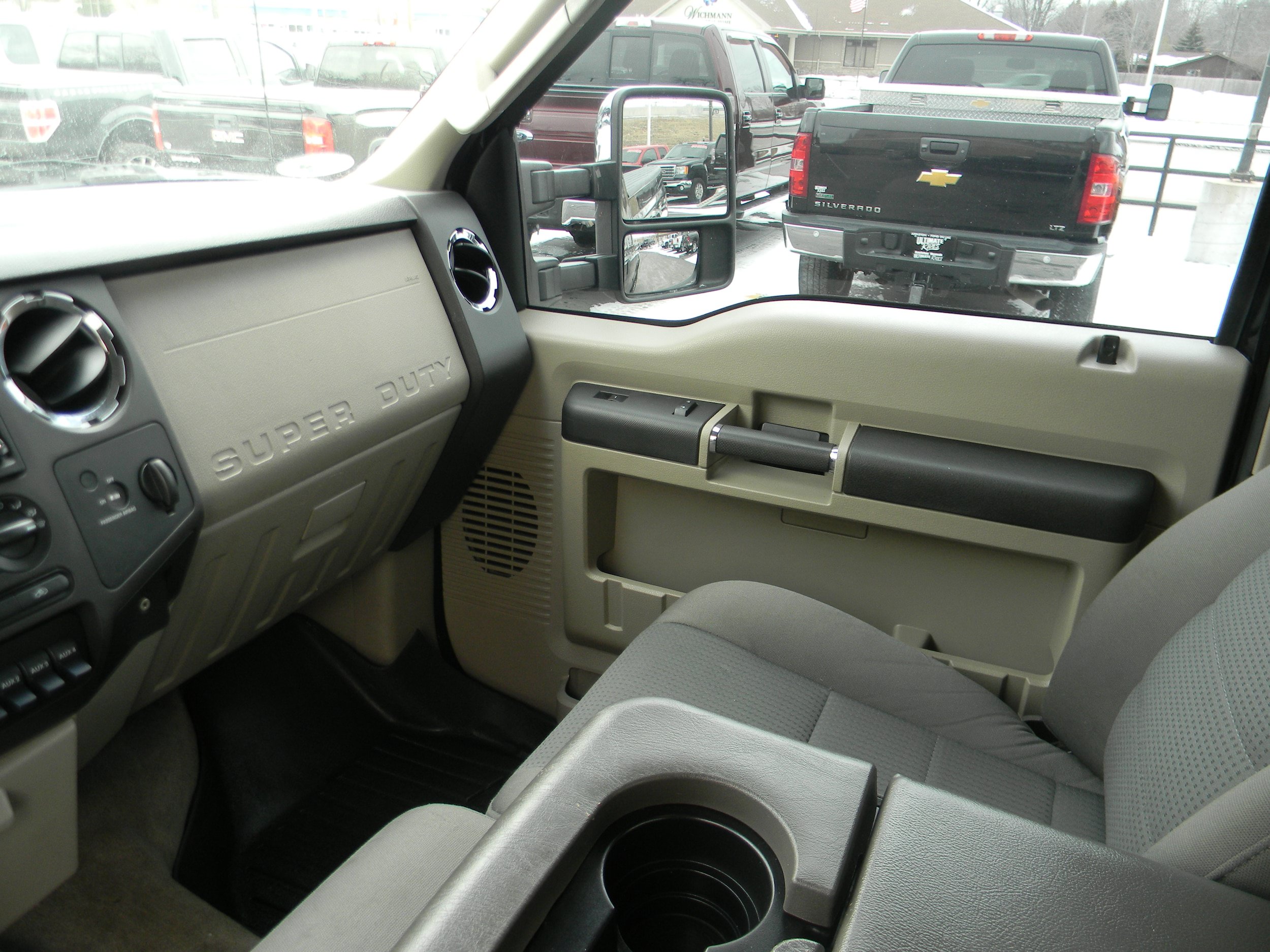 Used 2010 Ford F250 XLT AWD/4WD image 9