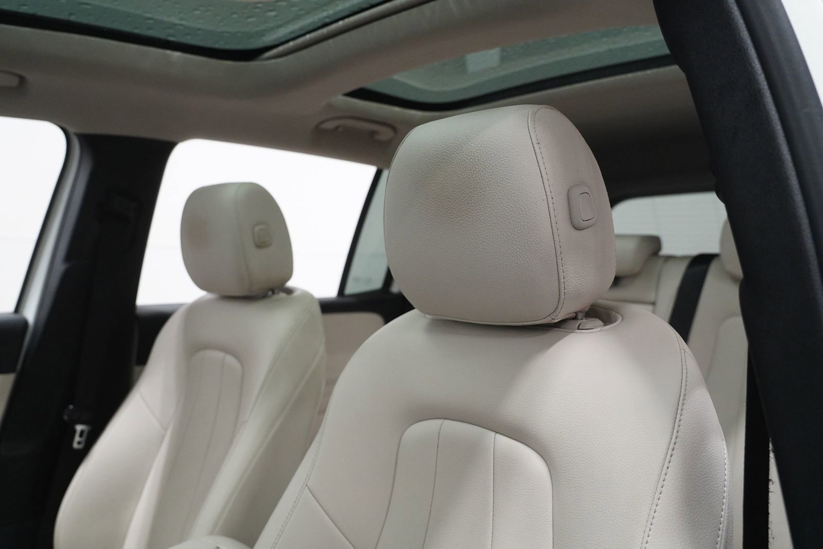 Certified 2021 Mercedes-Benz GLB 250 4MATIC image 15