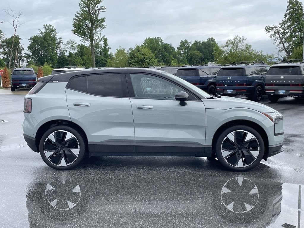 Used 2025 Volvo EX30 Ultra RWD image 31