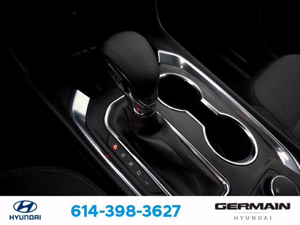 Used 2023 Chevrolet Traverse LT FWD image 25