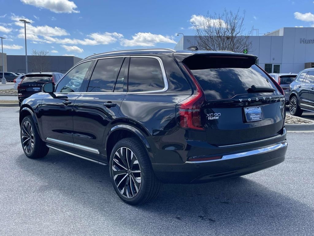 New 2026 Volvo XC90 B5 Plus w/ Protection Package Premier AWD/4WD image 26