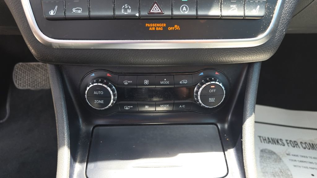 Used 2015 Mercedes-Benz GLA 250 4MATIC image 22