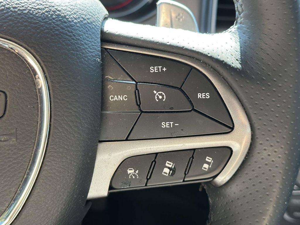 Used 2019 Dodge Charger R/T w/ Plus Group RWD image 18