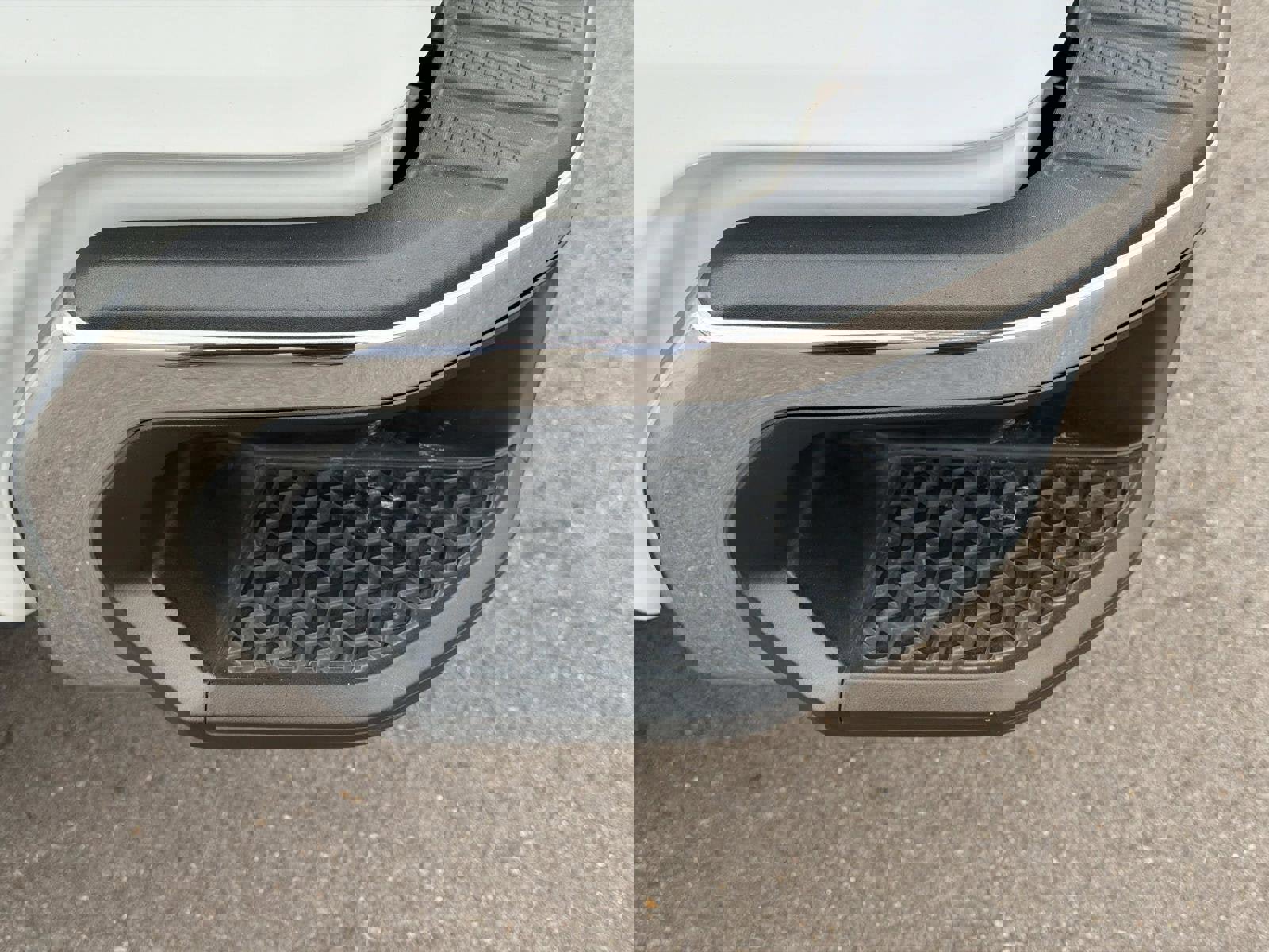 Used 2021 Chevrolet Silverado 1500 LT w/ Z71 Off-Road Package image 13