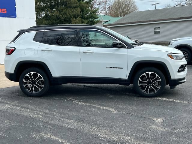 Used 2024 Jeep Compass Limited AWD/4WD image 45