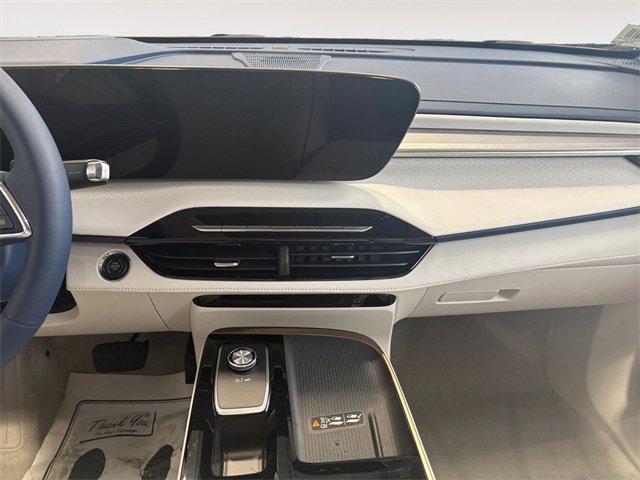 Used 2025 Buick Enclave Avenir w/ Super Cruise Package image 9