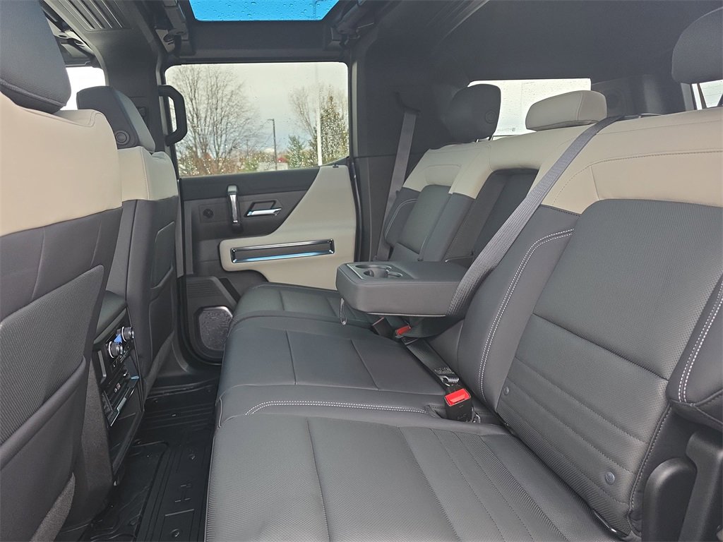 New 2026 GMC Hummer EV SUV image 15