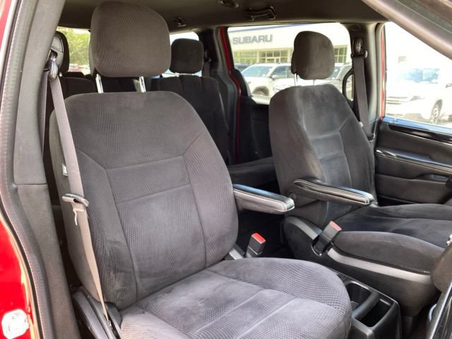 Used 2014 Dodge Grand Caravan SE FWD image 9