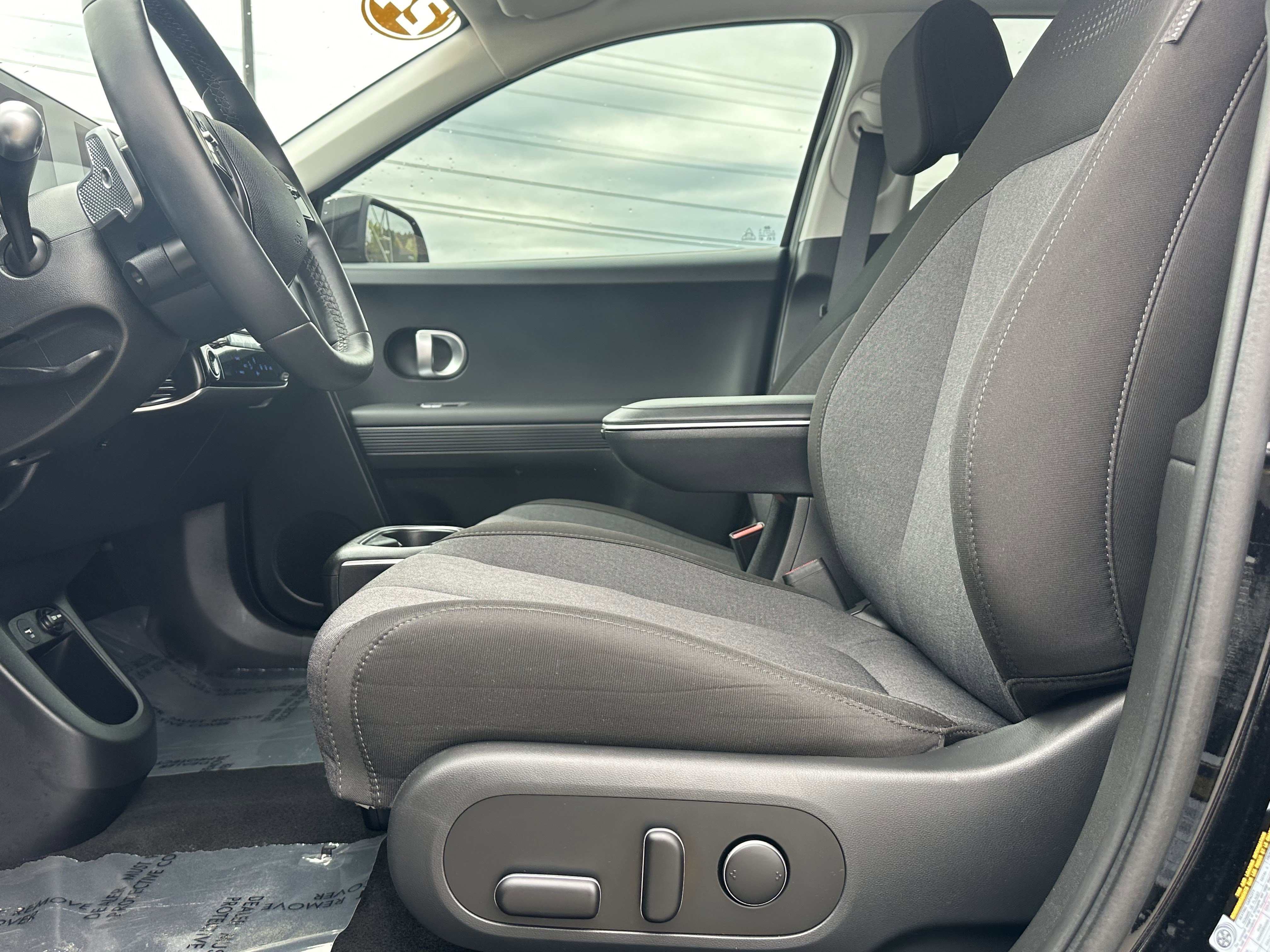 Used 2024 Hyundai Ioniq 5 SEL image 12