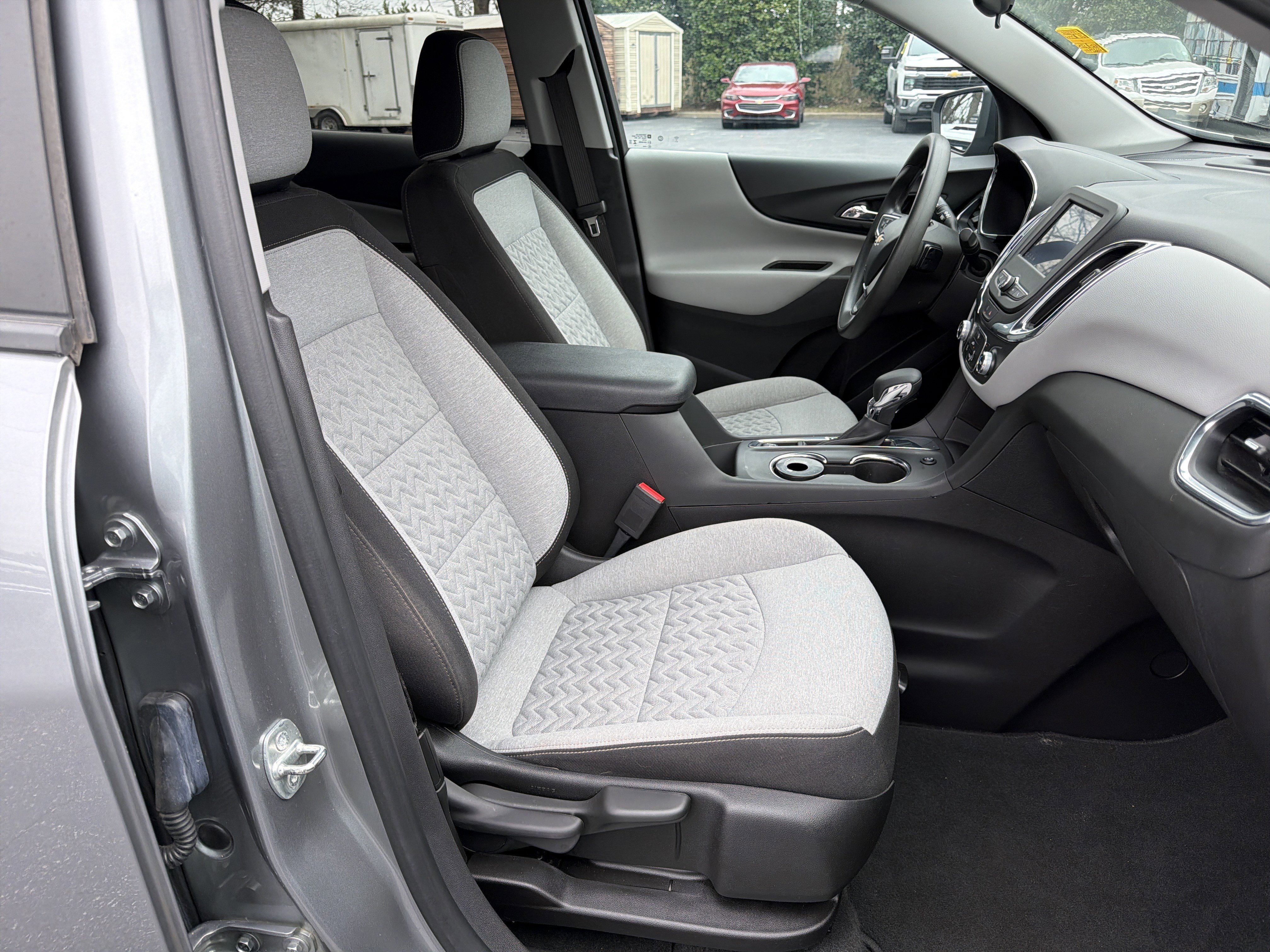 Used 2023 Chevrolet Equinox LS w/ LS Convenience Package FWD image 13