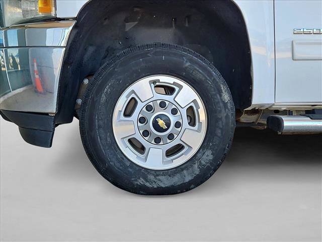 Used 2013 Chevrolet Silverado 2500 LT w/ Suspension Package, Off-Road AWD/4WD image 22
