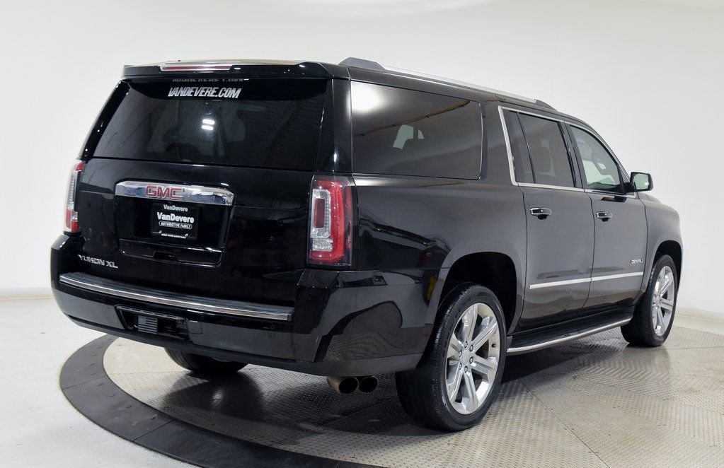 Used 2018 GMC Yukon XL Denali w/ Open Road Package image 11
