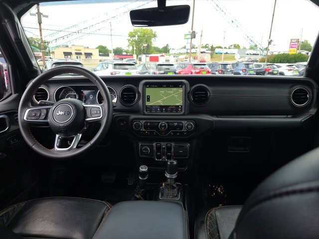 Used 2023 Jeep Gladiator Overland image 49