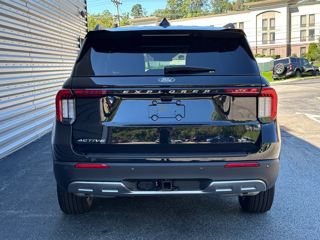 New 2027 Ford Explorer Active w/ Active Comfort Package AWD/4WD image 5