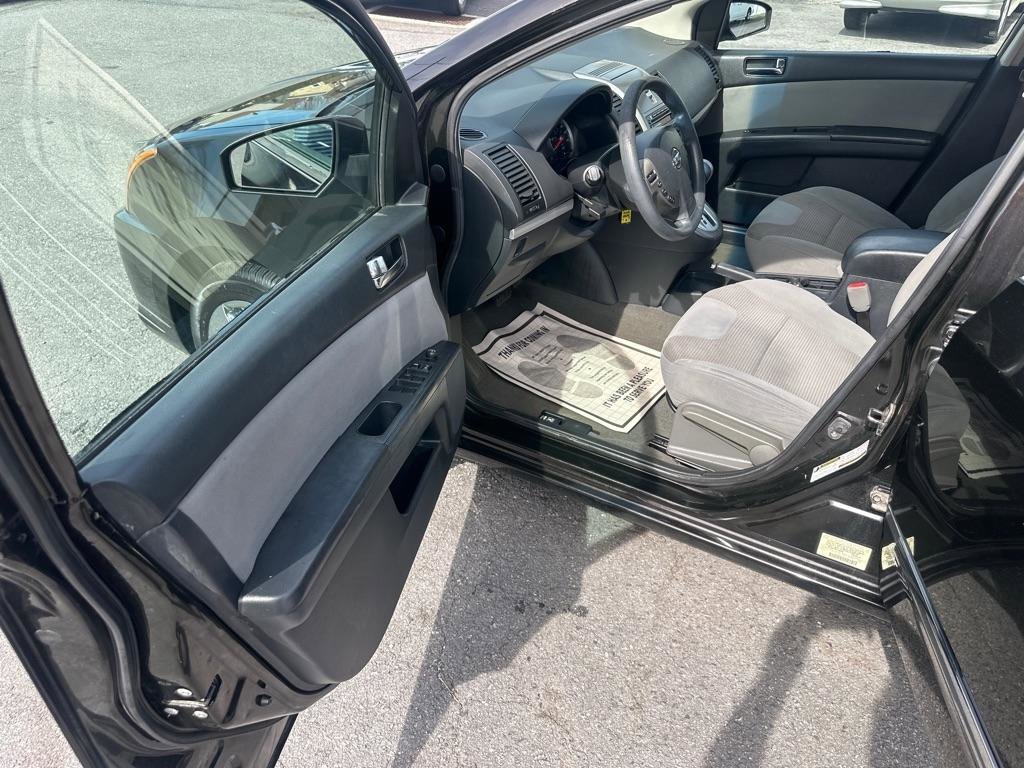 Used 2010 Nissan Sentra 2.0 S FWD image 26