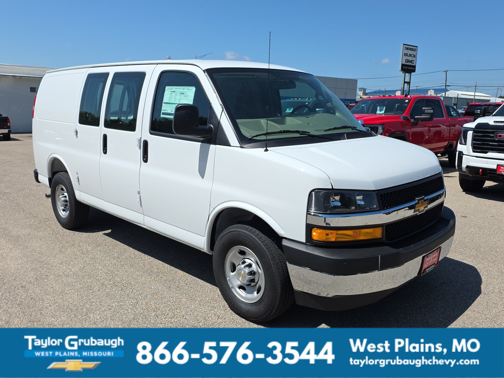 New 2026 Chevrolet Express 3500 w/ Driver Convenience Package RWD image 2