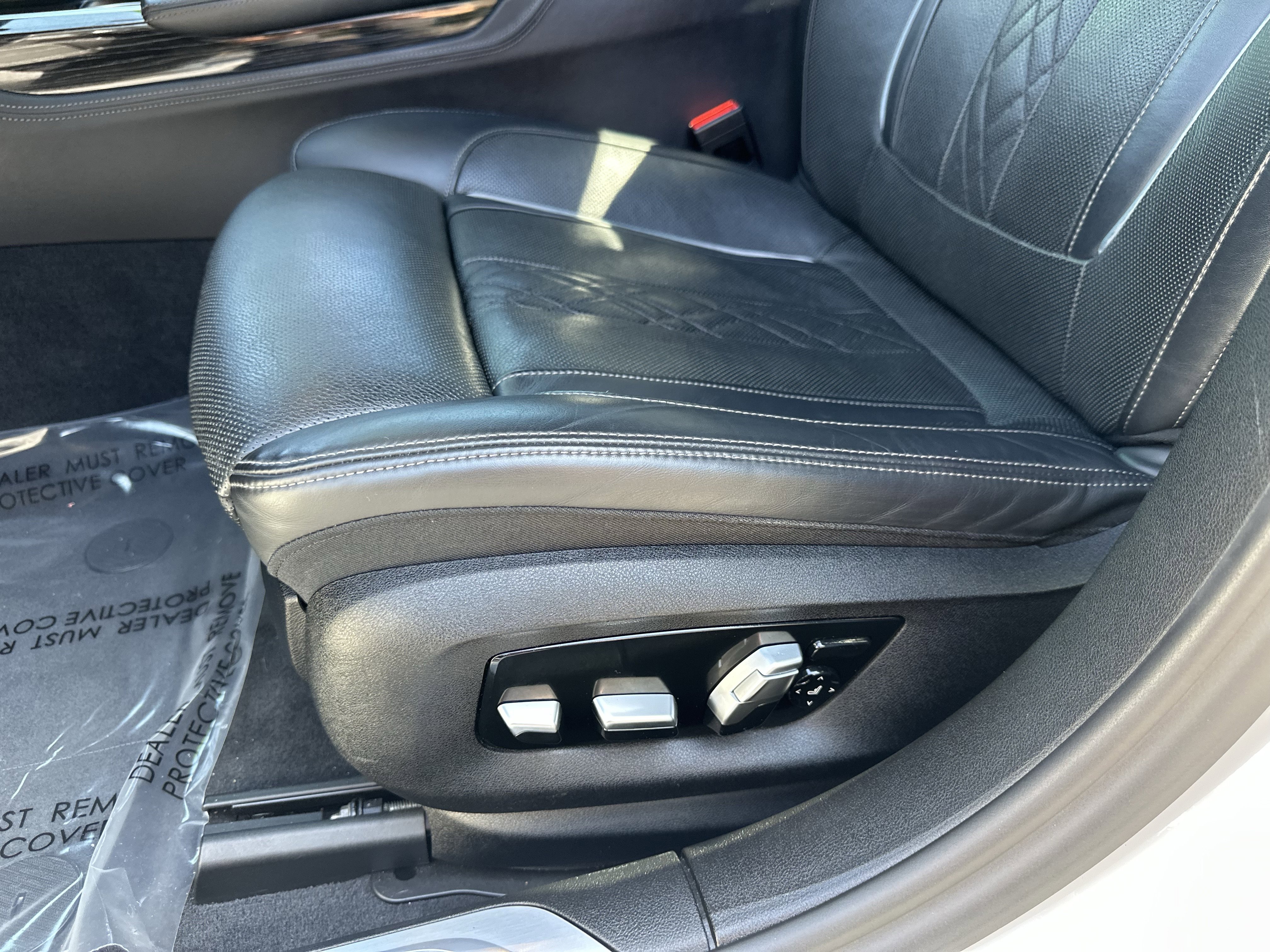 Used 2018 BMW 750i image 23