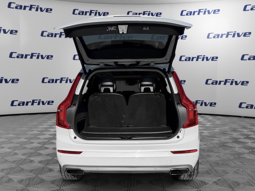 Used 2021 Volvo XC90 T5 Momentum image 11