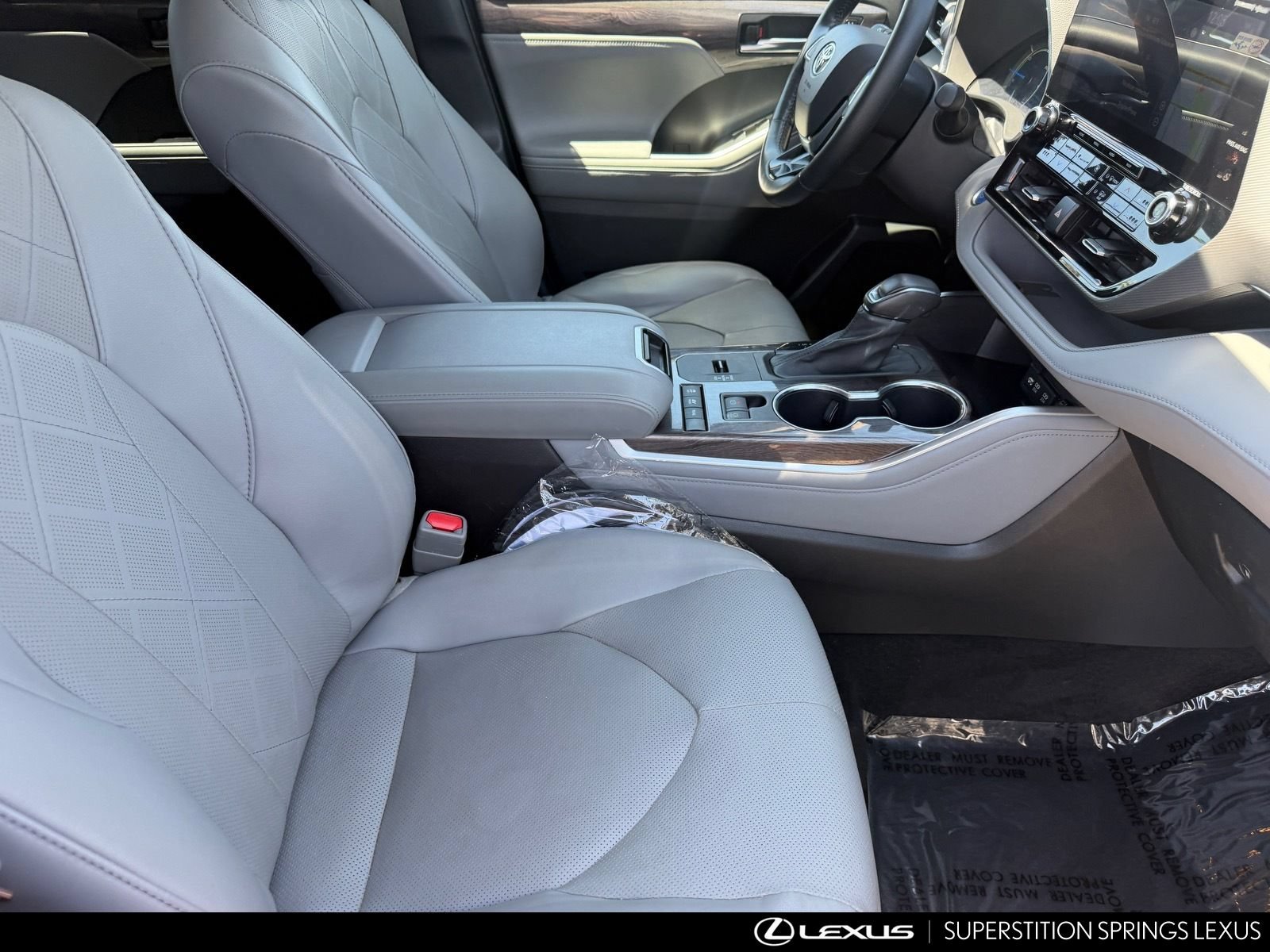 Used 2021 Toyota Highlander Platinum AWD/4WD image 12