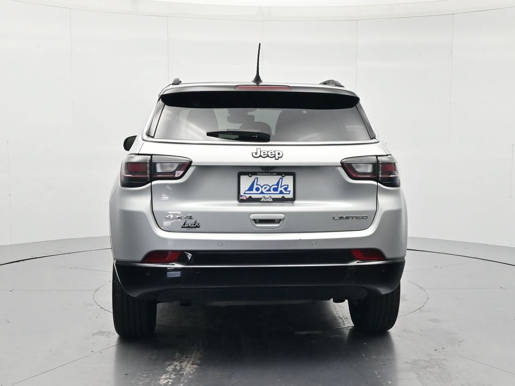 Used 2025 Jeep Compass Limited w/ Elite Group AWD/4WD image 6