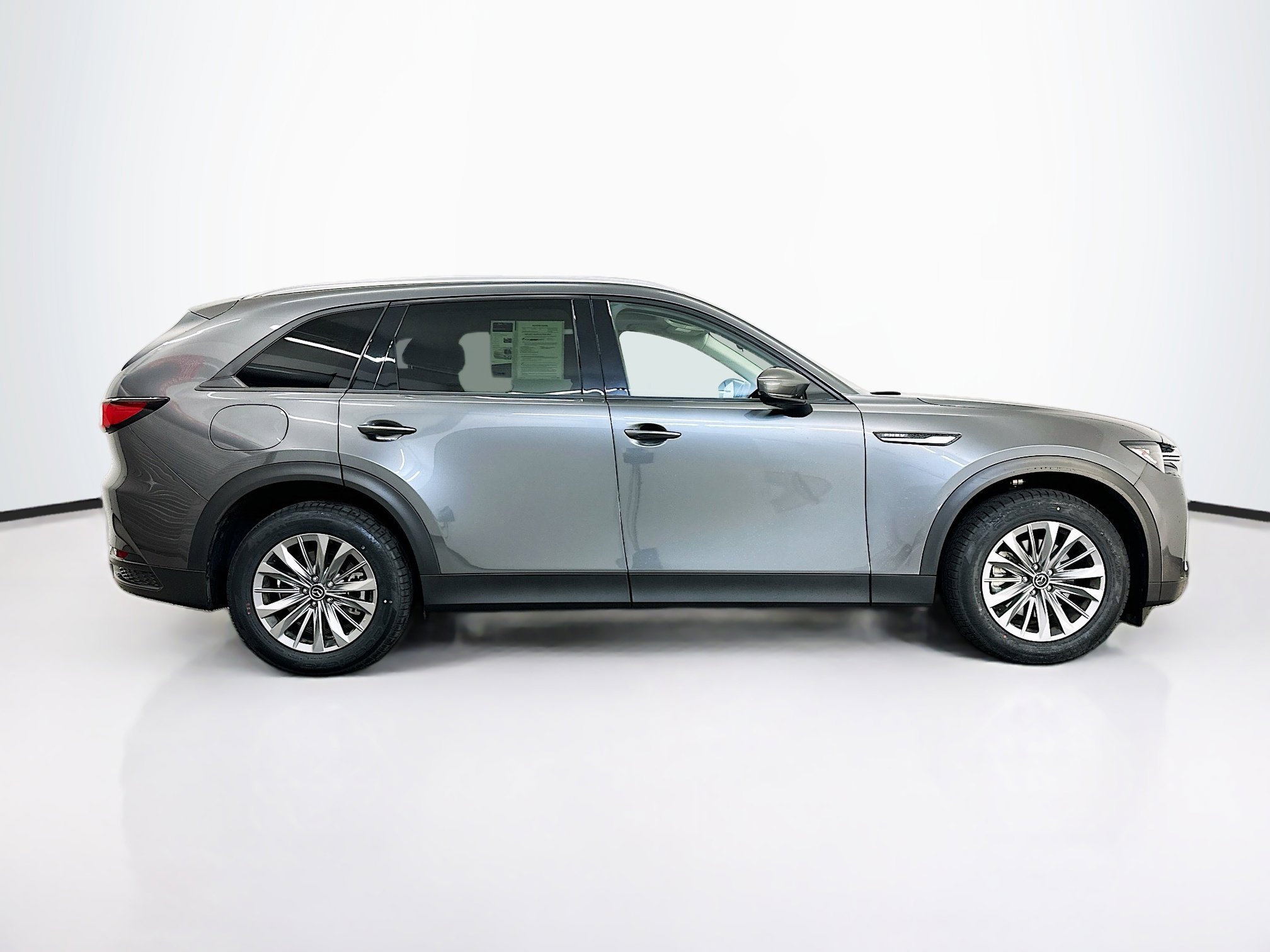 Used 2024 MAZDA CX-90 Plug-In Hybrid w/ Preferred AWD/4WD image 10