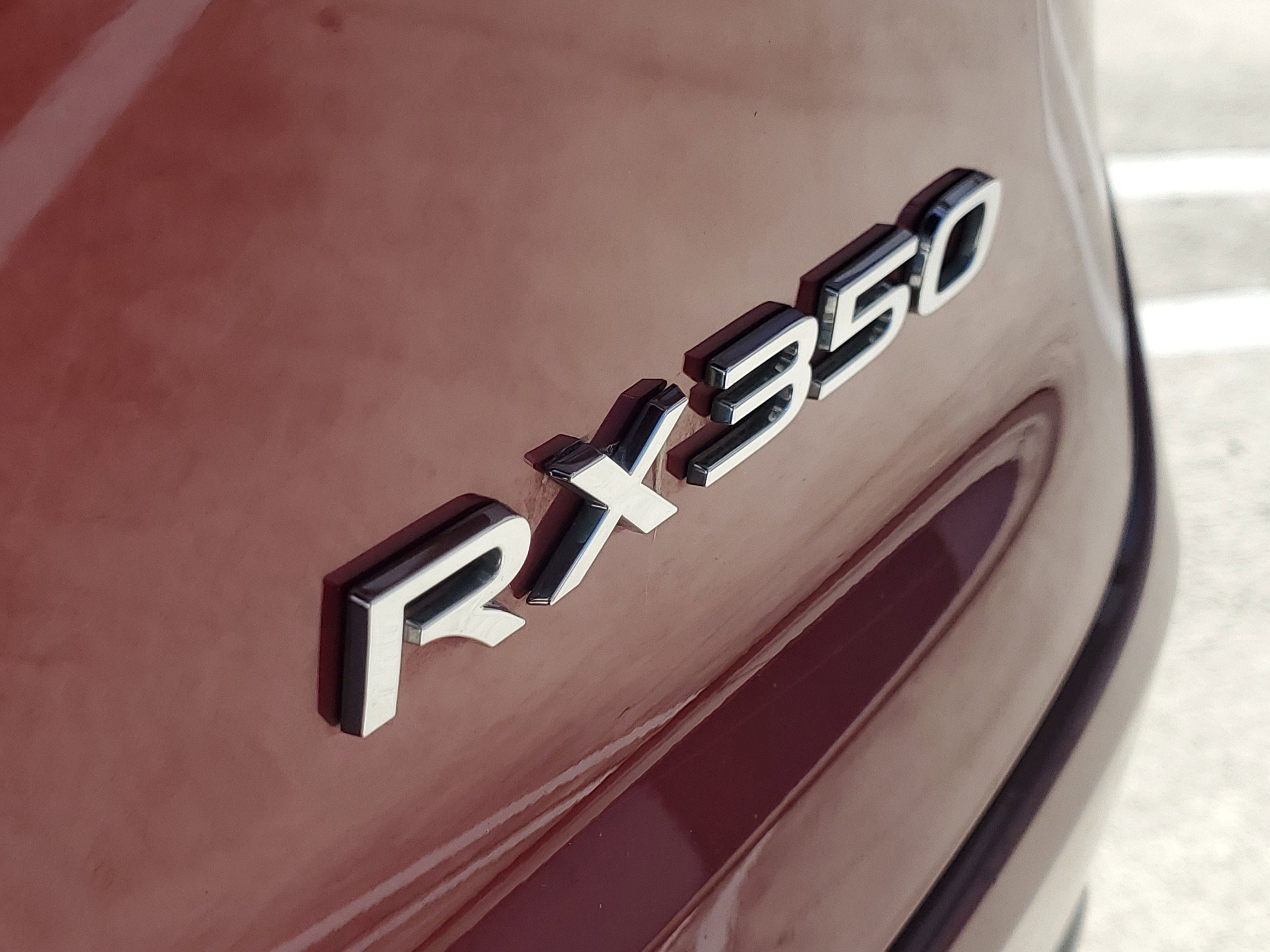 Used 2024 Lexus RX 350 FWD image 9