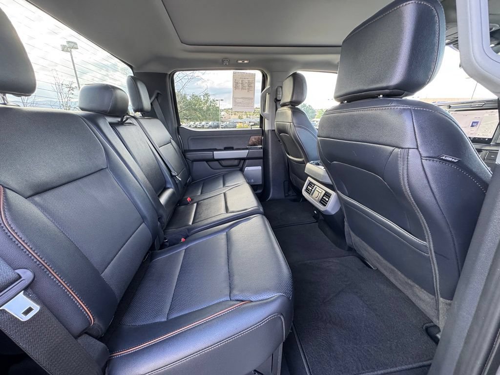 Used 2025 Ford F350 Lariat AWD/4WD image 33