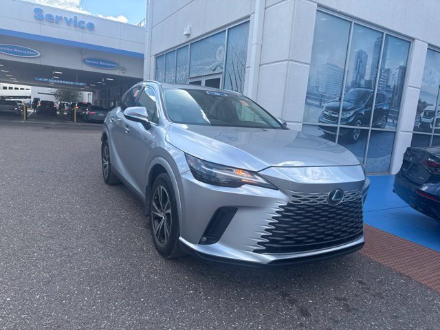 Used 2023 Lexus RX 350 Premium w/ Cold Area Package FWD image 3