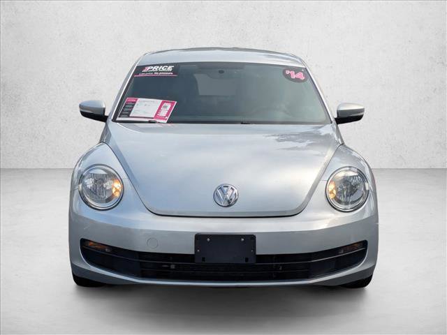 Used 2014 Volkswagen Beetle 2.5 video 2