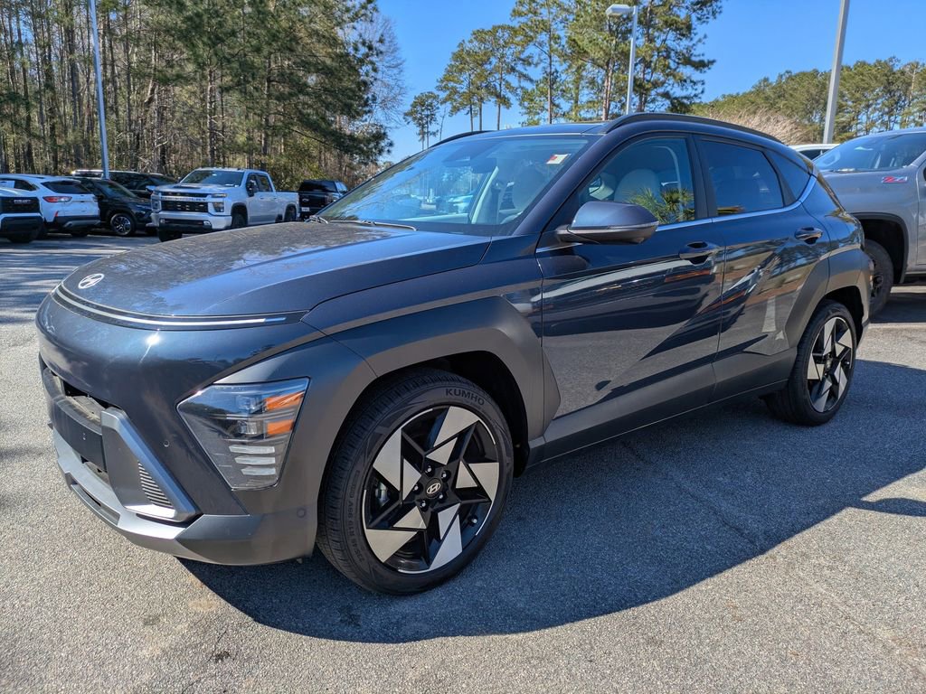 Used 2024 Hyundai Kona Limited image 8