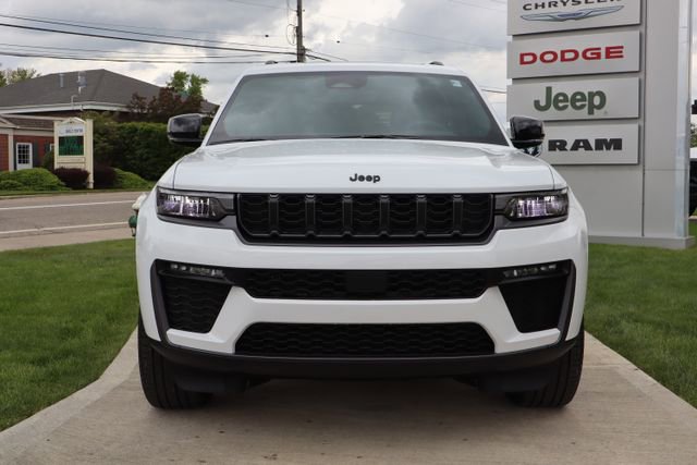 Used 2026 Jeep Grand Cherokee L Limited AWD/4WD image 6