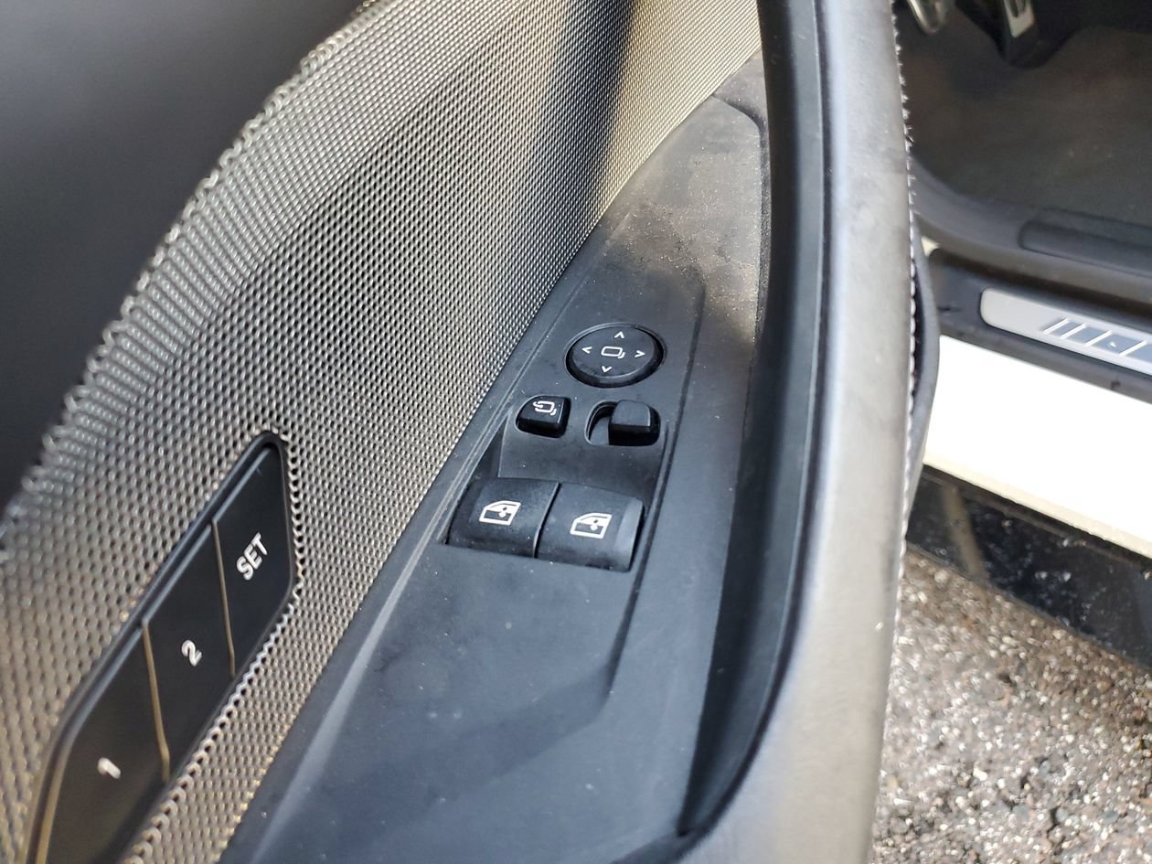 Used 2021 BMW M4 Coupe RWD image 10