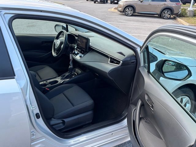 Used 2023 Toyota Corolla LE FWD image 24