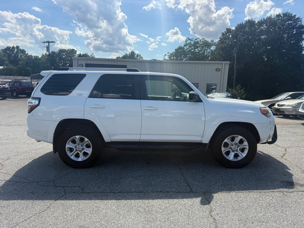 Used 2019 Toyota 4Runner SR5 RWD image 8