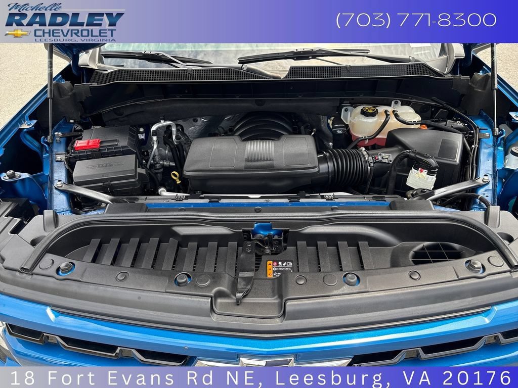 Used 2023 Chevrolet Silverado 1500 RST AWD/4WD image 10