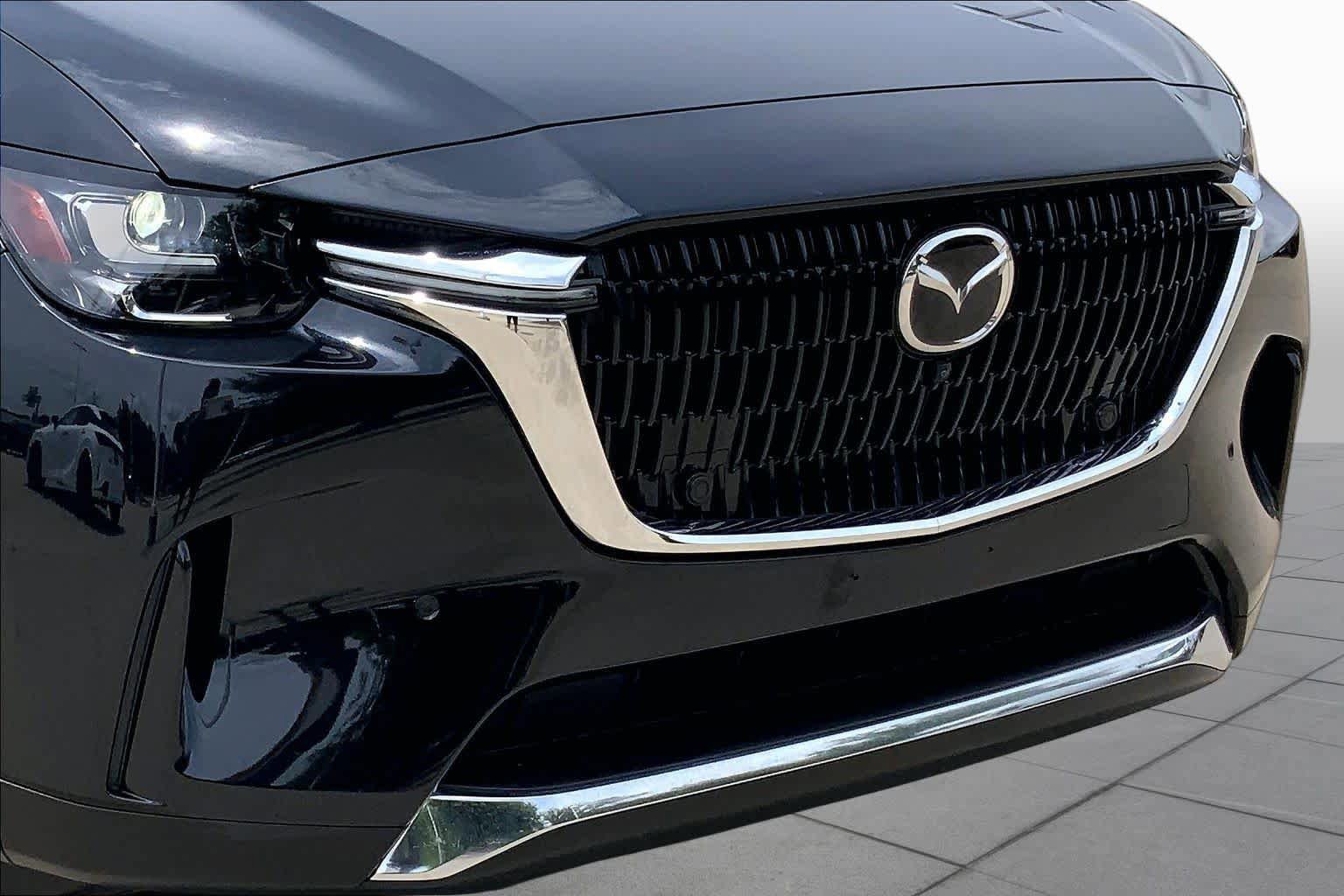 Used 2024 MAZDA CX-90 Plug-In Hybrid w/ Premium Plus AWD/4WD image 30